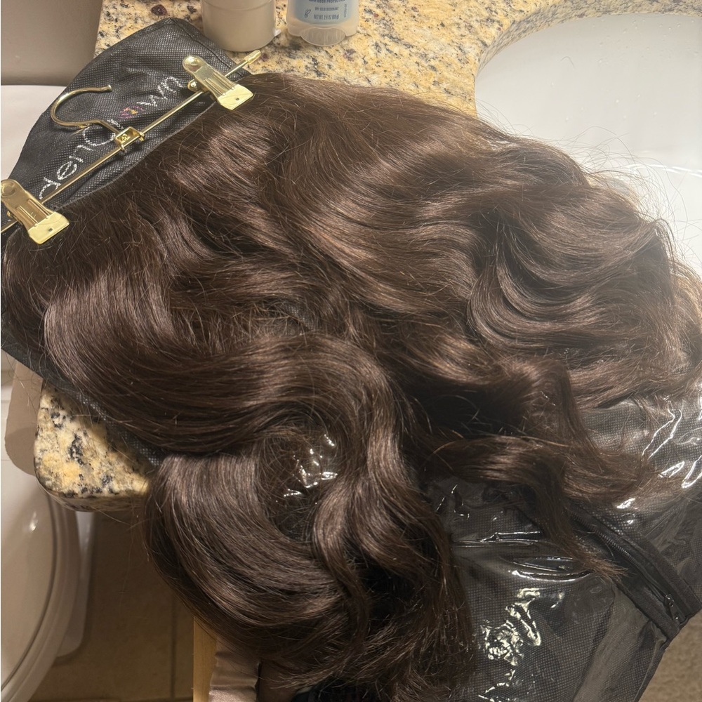 Women's Wavy Clip-In Hair Extensions - Chocolate Brown